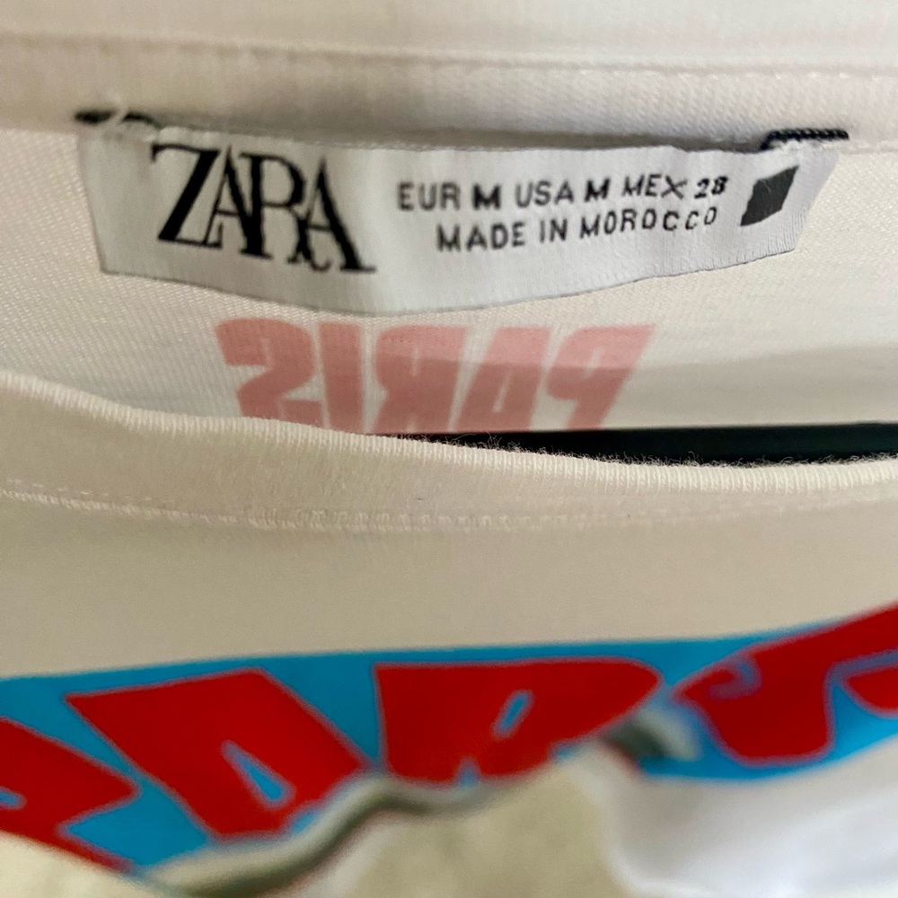Zara White Tee with Red Paris Graphic - Picture 4 of 4